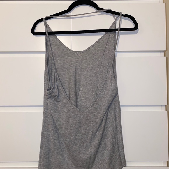 3/$25 forever 21 tank - Picture 2 of 2